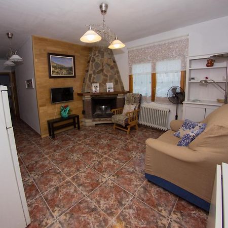 Residencial Los Robles Арройо-Фрио Экстерьер фото