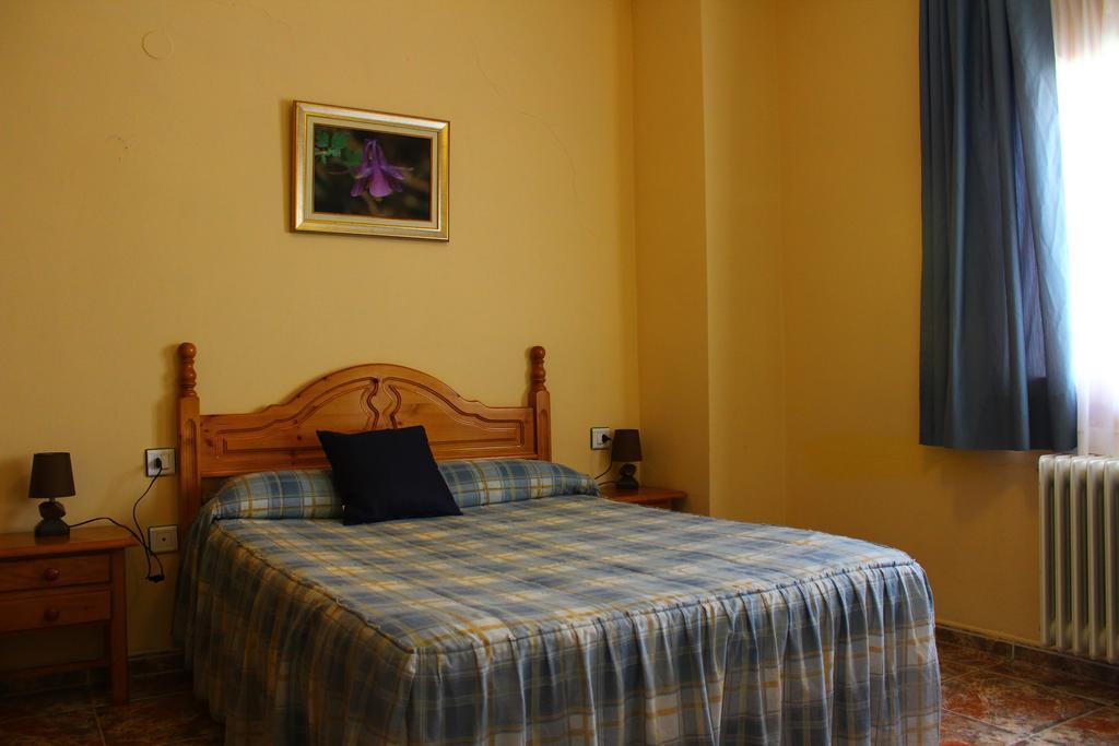 Residencial Los Robles Арройо-Фрио Номер фото